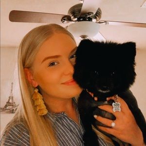 Meet your Posher, Victoria